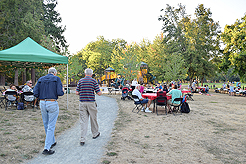 LAURELHURST BACKYARD BBQ 2018